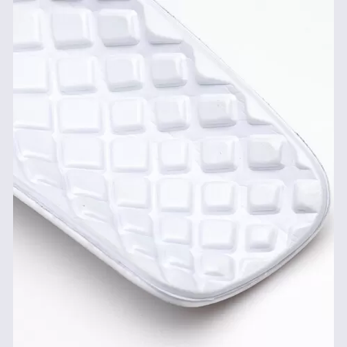 Щитки KELME CALAHORRA