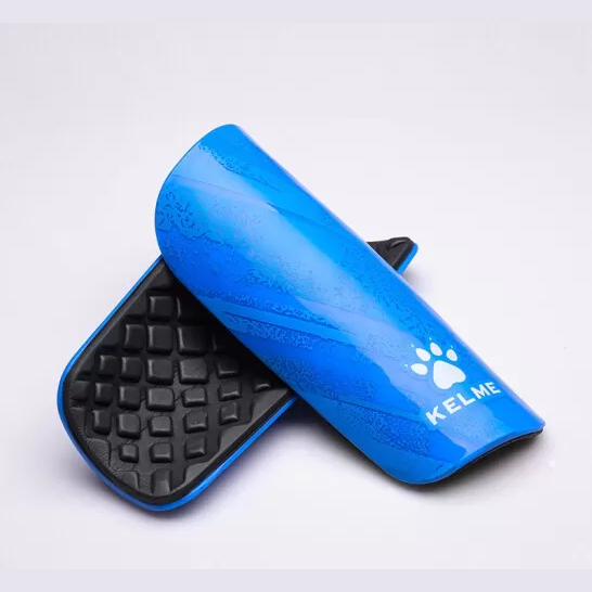 Щитки KELME CALAHORRA